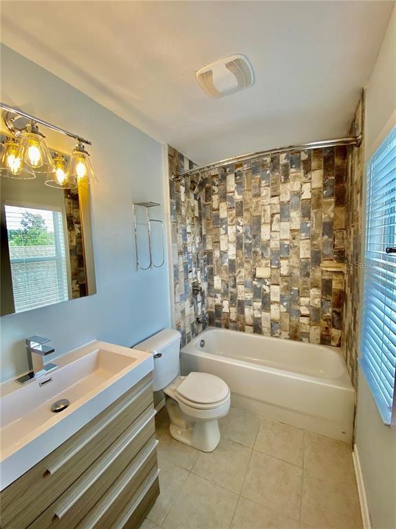 Building Photo - 30407 Princess Bay Dr