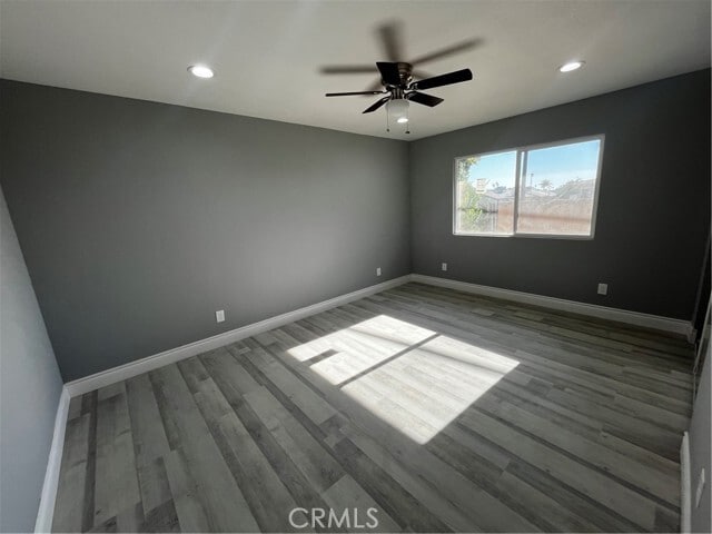Building Photo - 875 Ponderosa Dr