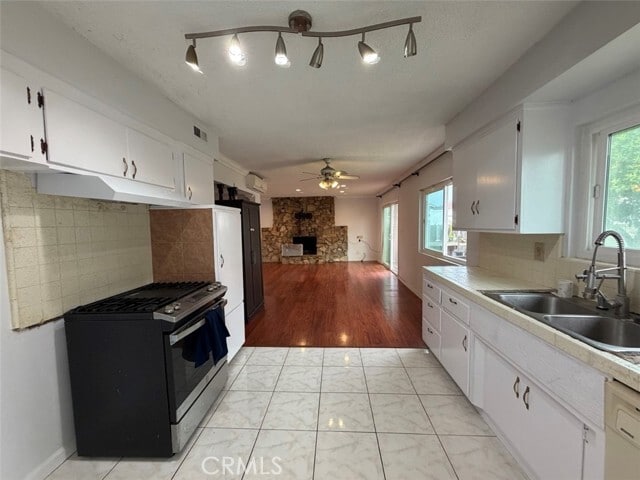 Building Photo - 22706 Rashdall Ave