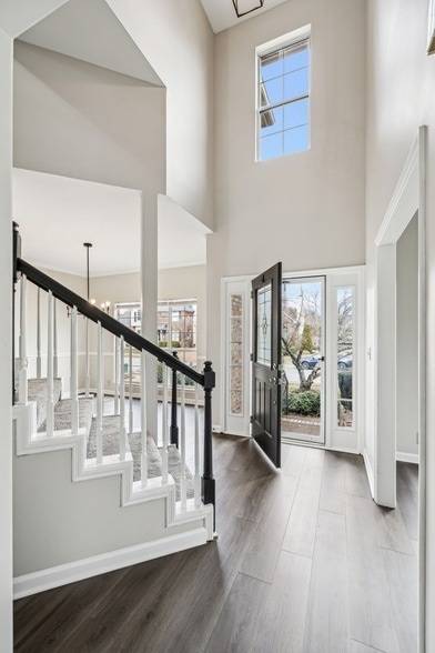Building Photo - 184 Crestfield Pl