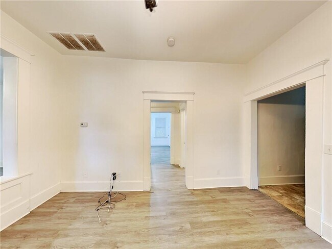 Building Photo - 2390 Cross St NW