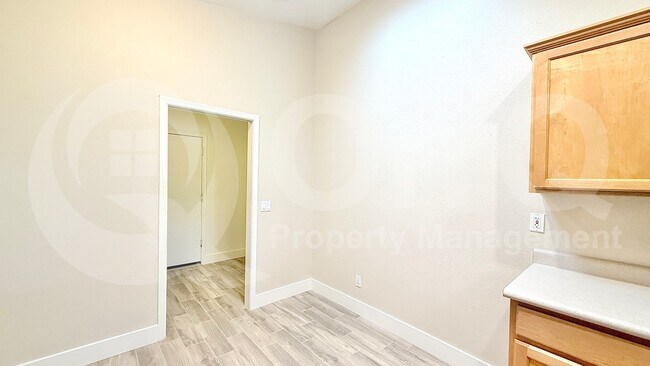 Building Photo - 3237 E Maldonado Dr