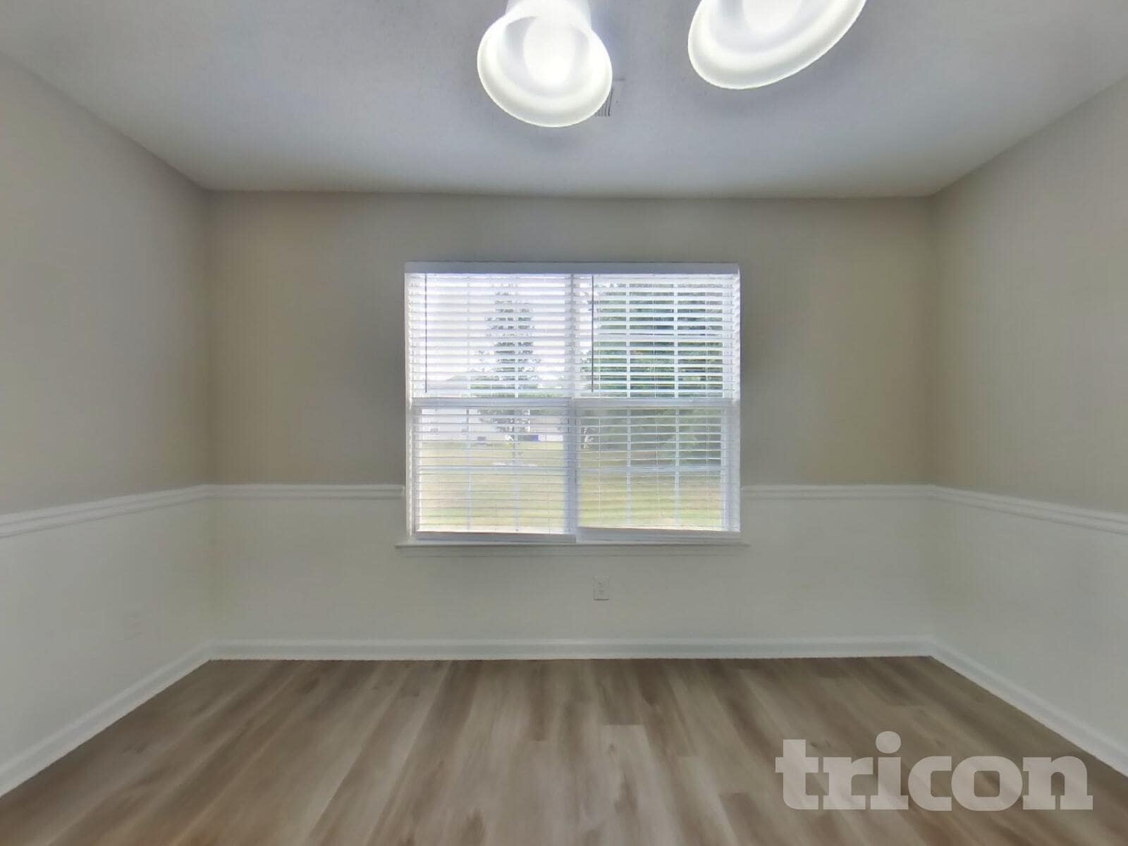 Building Photo - 232 Ermines Way