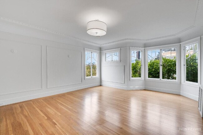 Building Photo - 1353 Filbert St