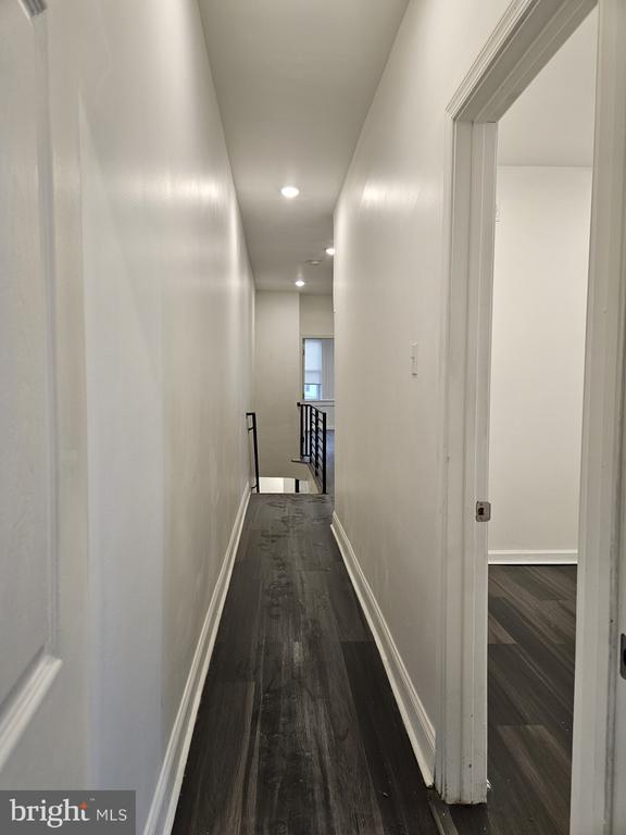 Building Photo - 423 N 52nd St