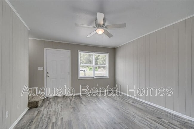 Building Photo - Windsor Heights Townhomes