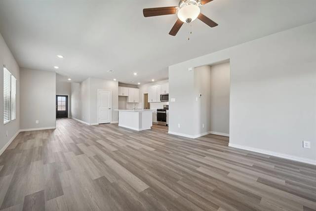 Building Photo - 521 Willet Dr