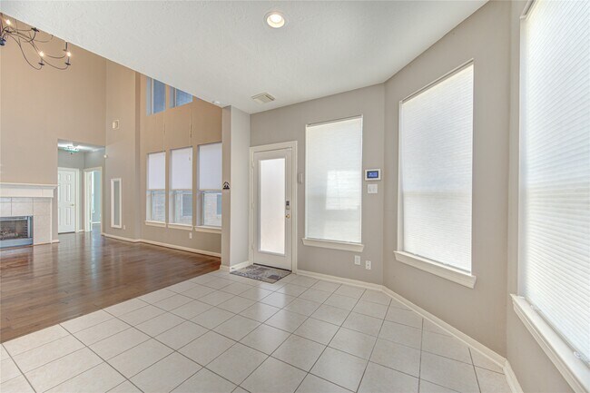 Building Photo - 2935 Apple Forest Ct