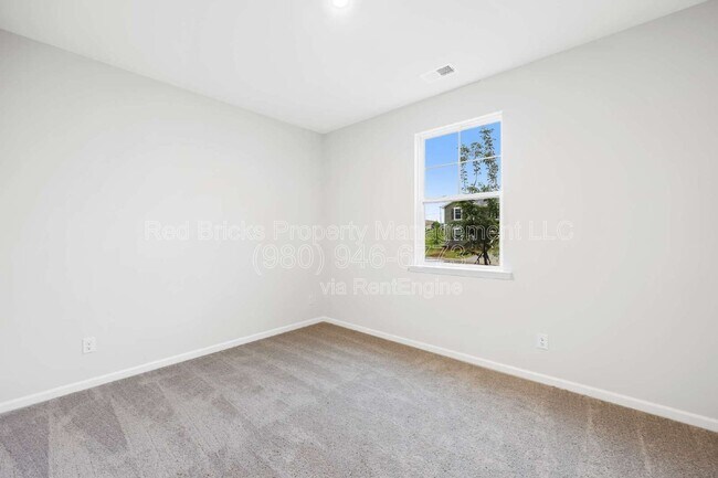 Building Photo - 412 Wild Dove Ct