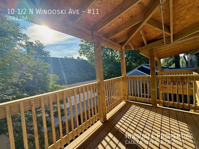Building Photo - 10 1/2 N Winooski Ave-#11