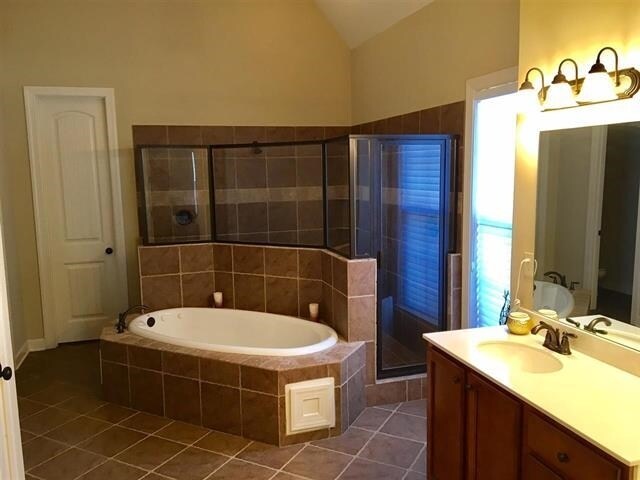 Building Photo - 3237 Brunswick View Cove