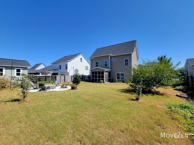 Building Photo - 1136 Valley Dale Dr
