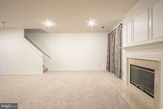 Building Photo - 11793 Nates Pl