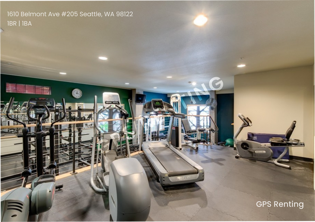 Building Photo - Perfect one bedroom corner unit in Capitol...