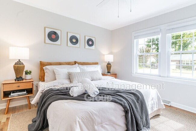 Building Photo - 4640 Glenn St