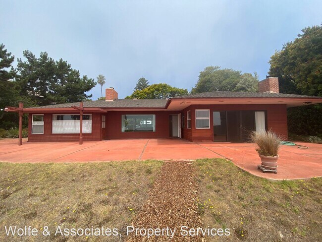 Building Photo - 3 br, 3 bath House - 3323 Cliff Drive