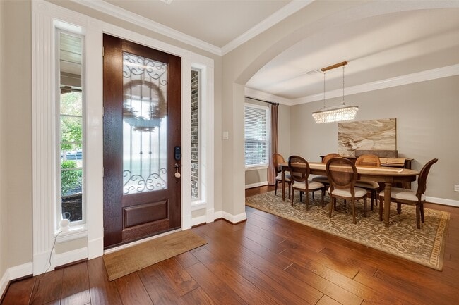 Building Photo - 10 Cayuga Pond Ct