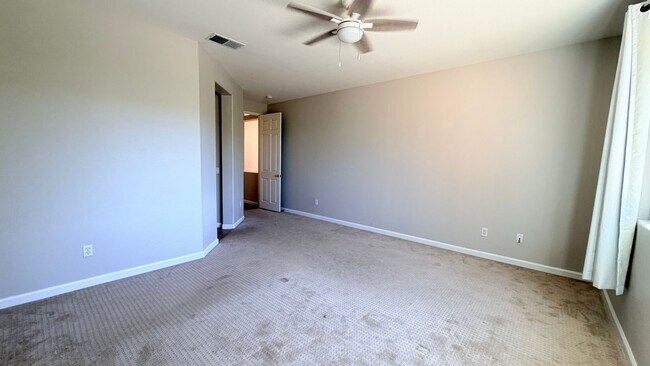 Building Photo - Beautiful 3 bedroom with AC in San Marcos