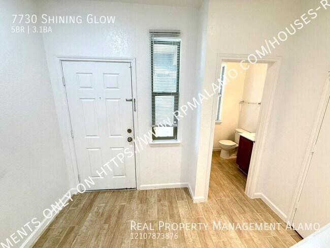 Building Photo - 7730 Shining Glow