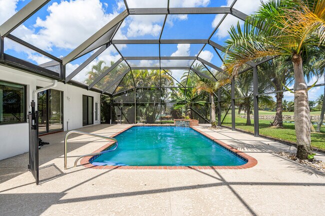 Building Photo - 10391 Boca Woods Ln