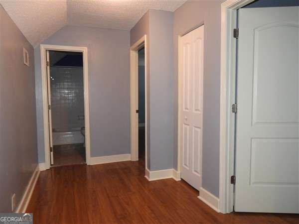 Building Photo - 216 Topi Trail
