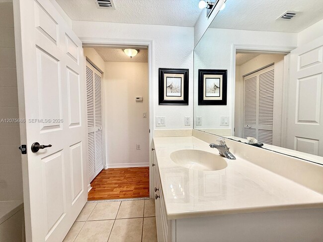 Building Photo - 2726 Anzio Ct