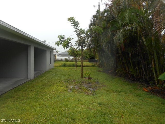 Building Photo - 3912 SW 15th Pl