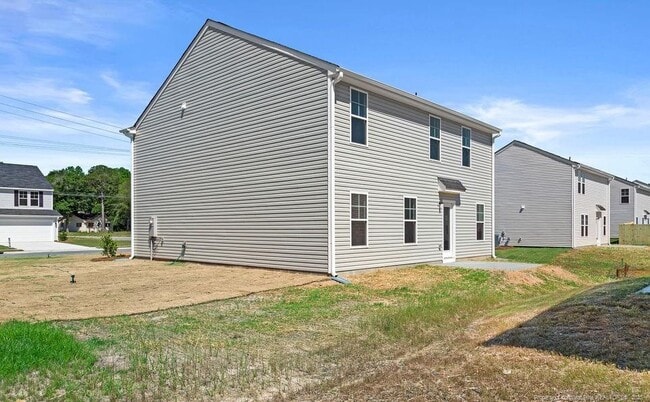 Building Photo - 814 Tori Dr