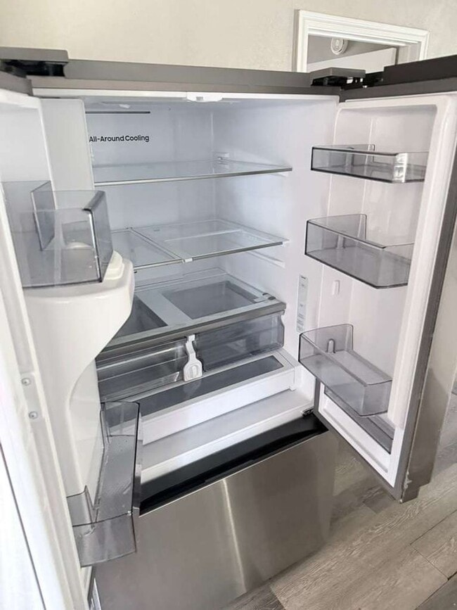 Building Photo - Charming 3-Bedroom Home in Bonham, TX – Only $1,399/month!