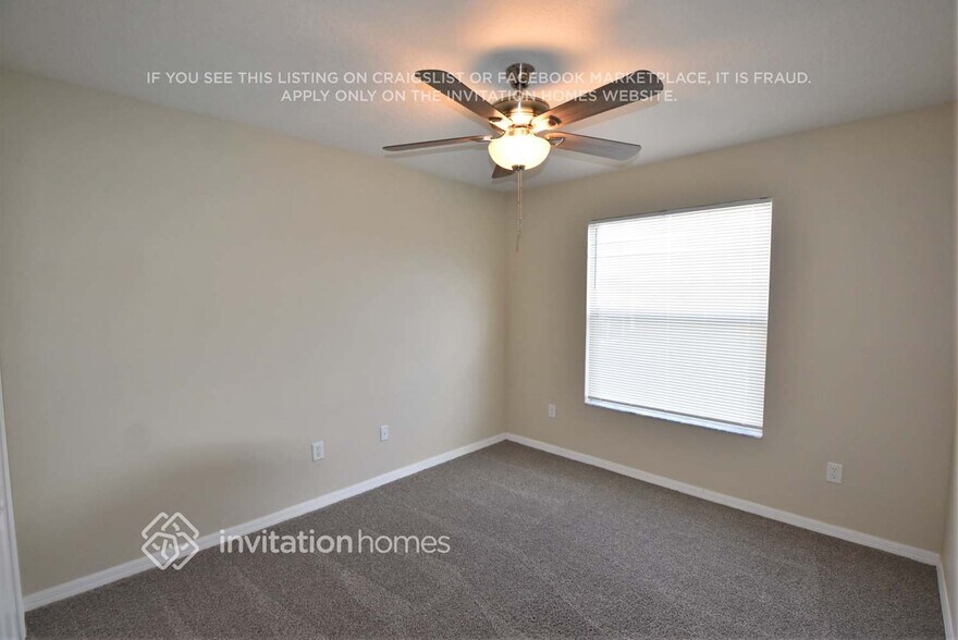 Building Photo - 11409 Dutch Iris Dr