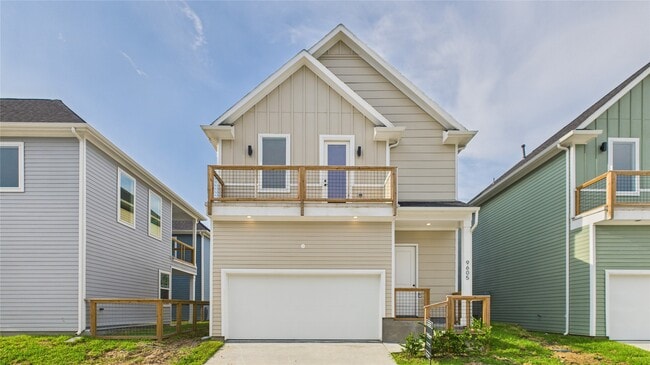 Building Photo - 9609 Valeca Dr