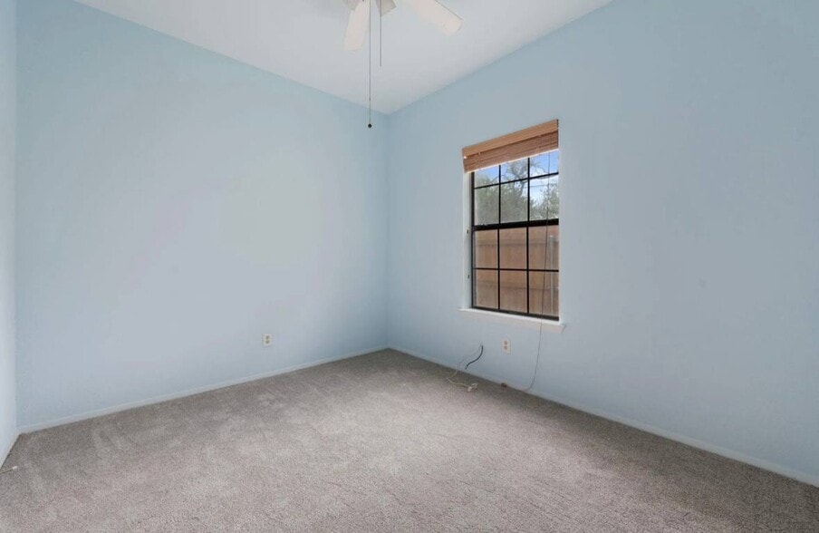 Building Photo - 7302 Bar K Ranch Rd