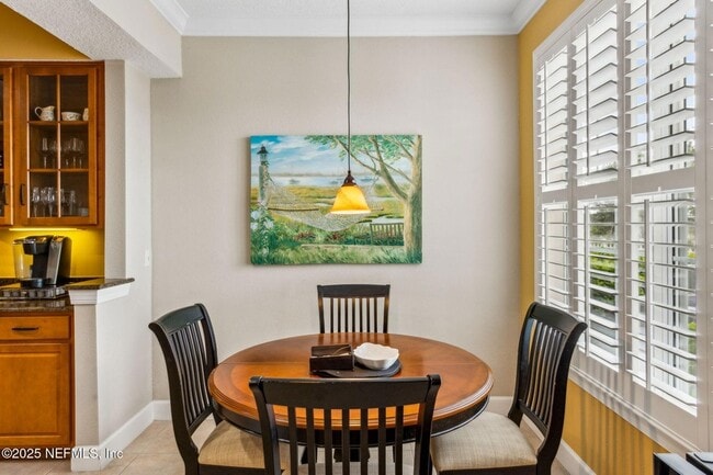 Building Photo - 425 S Ocean Grande Dr