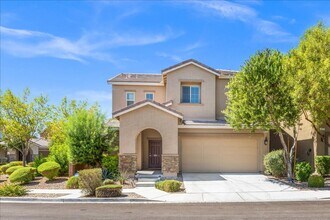 Building Photo - Fabulous Home!