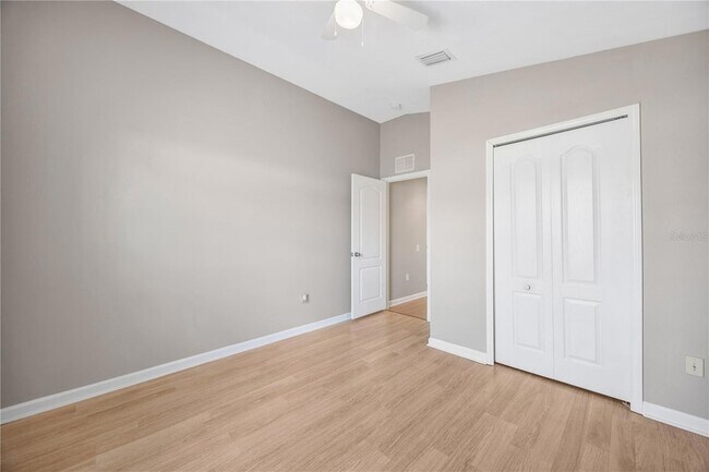 Building Photo - 30435 Annadale Dr