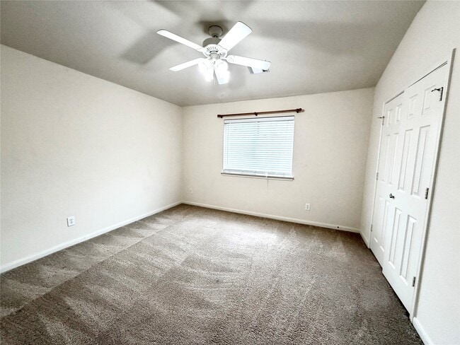 Building Photo - 25122 Southbriar Ln