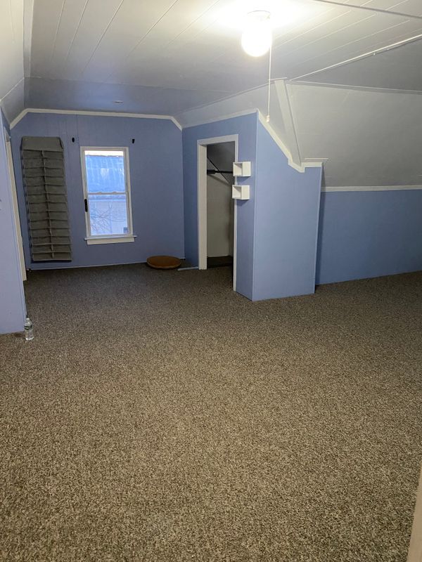 Building Photo - 57 Vine St