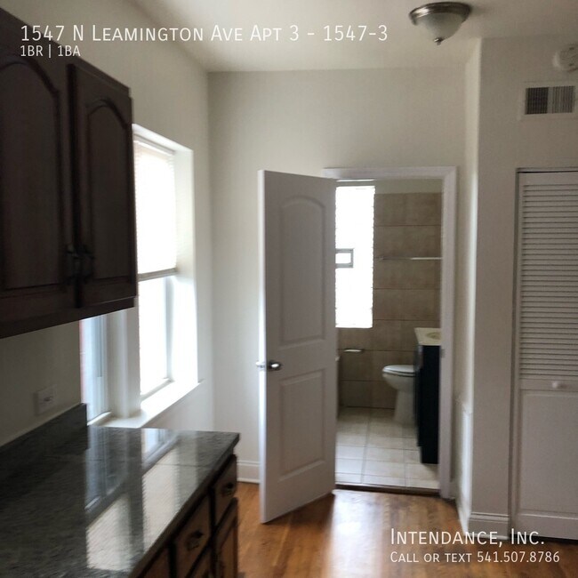 Building Photo - 1547 N Leamington Ave