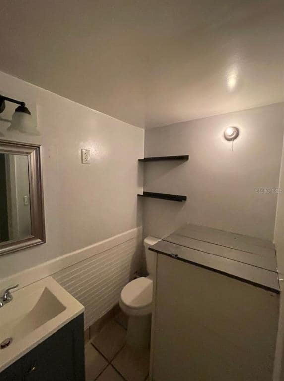 Building Photo - 1208 Brinkley Ct