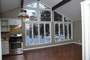 Building Photo - 618 - C Ridge Rd.