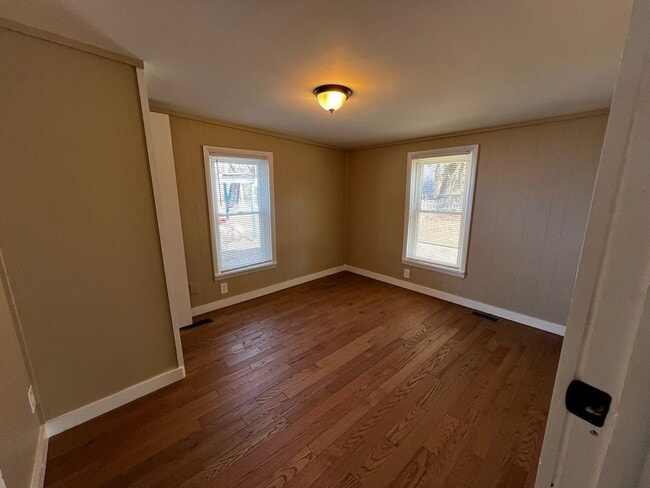 Building Photo - 11249 Orange Rd