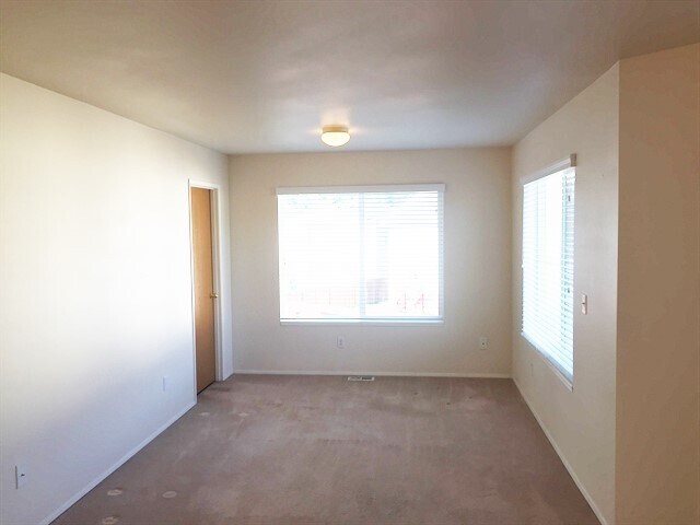 Building Photo - 18510 94th Ave E