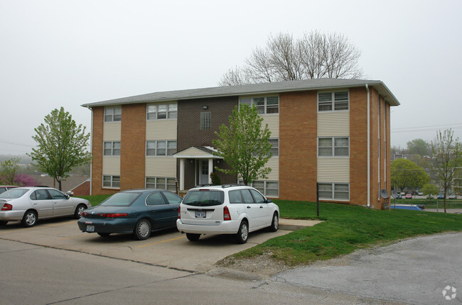 Building Photo - 513 Wilshire Dr