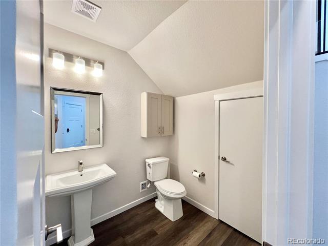 Building Photo - 5755 Villa Lorenzo Dr