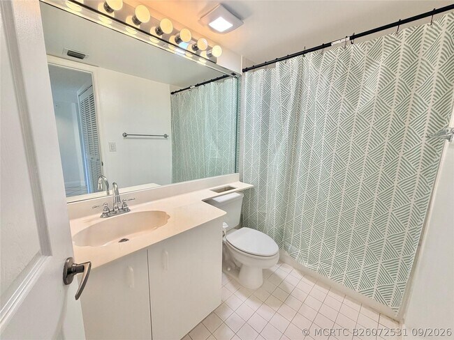 Building Photo - 9587 Weldon Cir