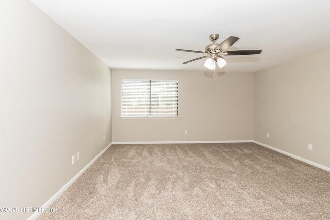 Building Photo - 8337 Chason Rd E