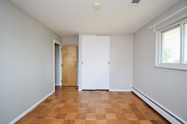 Building Photo - 12143 Audie Ct