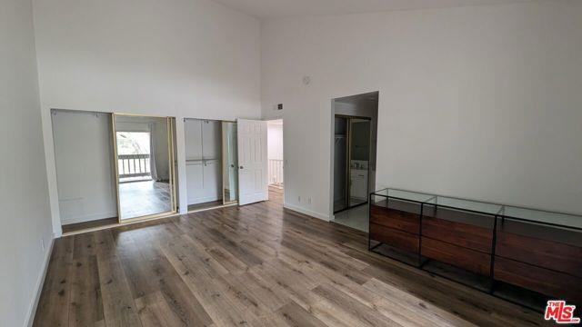 Building Photo - 1660 Palisades Dr