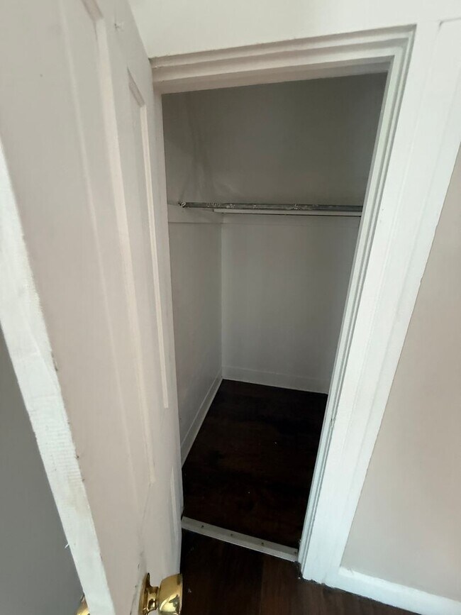 Building Photo - SECTION 8 and EDEN Accepted!! Your Newly R...