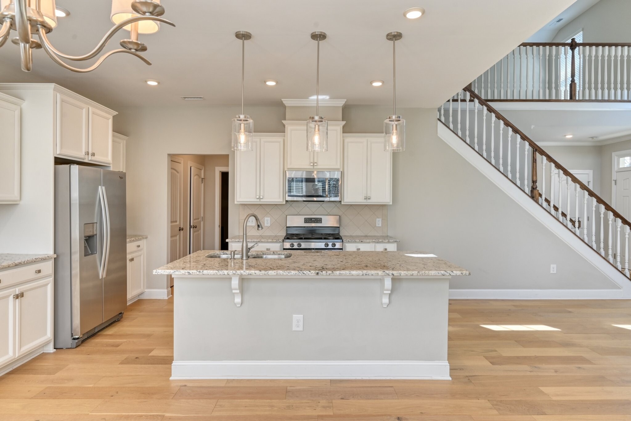 Building Photo - 335 Acorn Hollow Pl